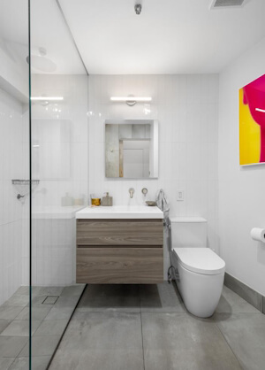 Small Bathroom Renovation Tips To Maximize Space and Save Money